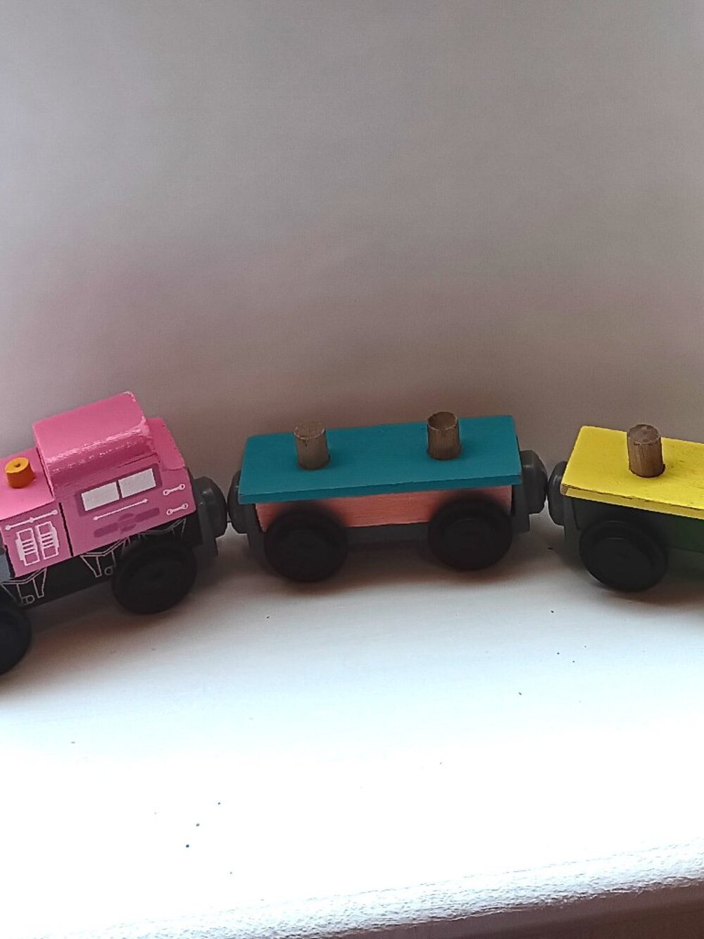 KidKraft Pastel Wooden Train Set - Pink Loco, Blue/Pink & Green/Yellow Flatbeds